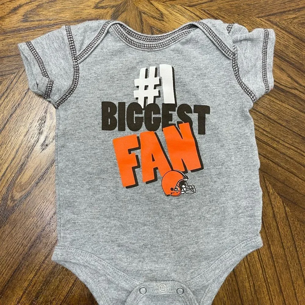 Cleveland Browns baby onesies set of 3 size 3-6 months